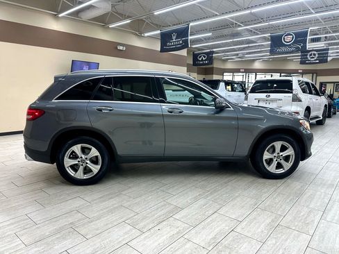 Used 2018 Mercedes-Benz GLC 300 image 6