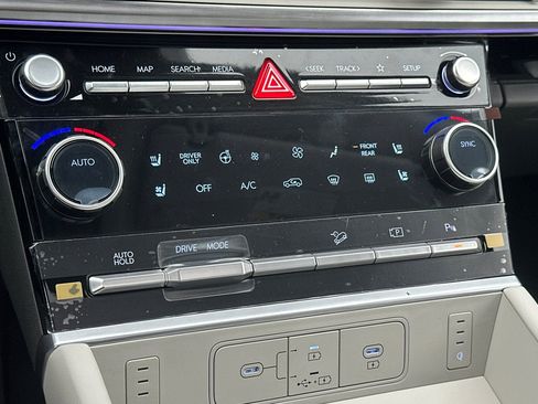 New 2026 Hyundai Santa Fe Calligraphy FWD image 22