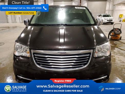 Used 2015 Chrysler Town & Country Touring-L w/ Driver Convenience Group FWD image 7