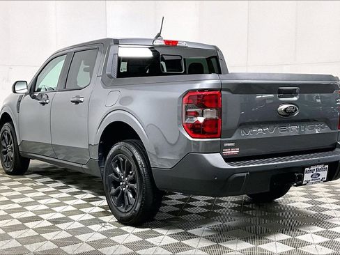 Used 2024 Ford Maverick Lariat w/ Black Appearance Package image 11