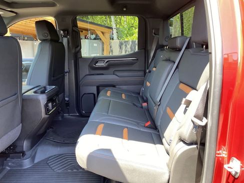 Used 2026 GMC Sierra 1500 AT4 w/ AT4 Premium Package AWD/4WD image 16