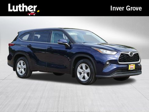 Used 2020 Toyota Highlander LE AWD/4WD image 1