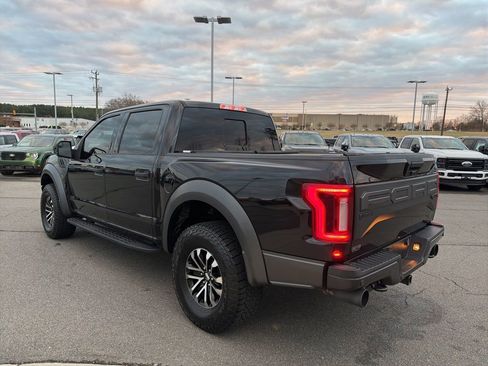 Used 2019 Ford F150 Raptor w/ Equipment Group 801A Mid image 5