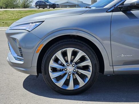 New 2026 Buick Envista Avenir FWD image 6