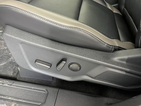 New 2025 Ford Bronco Outer Banks image 15