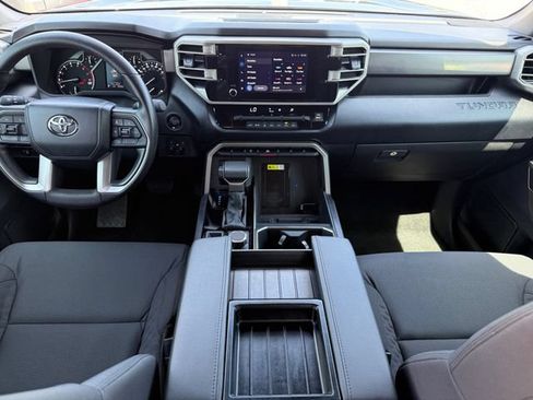 Used 2025 Toyota Tundra SR5 AWD/4WD image 23