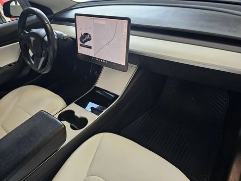 Used 2019 Tesla Model 3 Standard Range Plus RWD image 5
