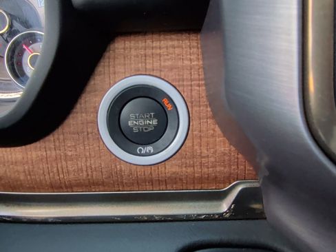 Used 2022 RAM 1500 Limited w/ Bed Utility Group image 31