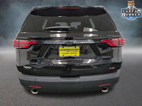 Used 2023 Chevrolet Traverse RS w/ LPO, Floor Liner Package image 5