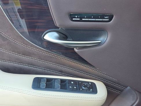 Used 2018 Lexus LS 500 AWD w/ Interior Upgrade Package image 32