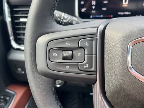 New 2026 GMC Sierra 2500 Denali Ultimate w/ LPO, Black Badging Package AWD/4WD image 19