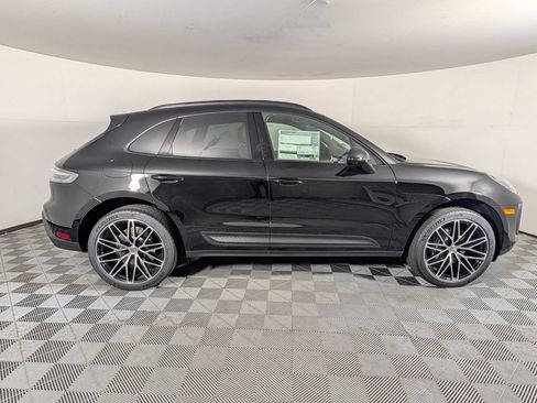 New 2026 Porsche Macan AWD/4WD image 8