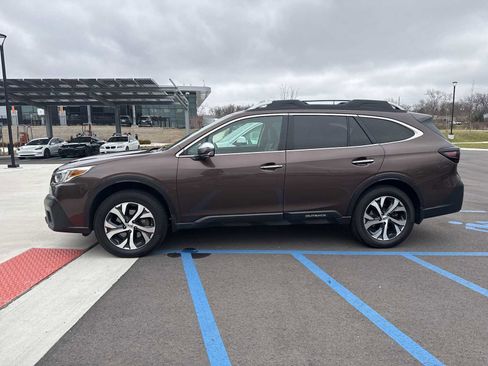 Used 2022 Subaru Outback Touring XT w/ Popular Package #2 image 4