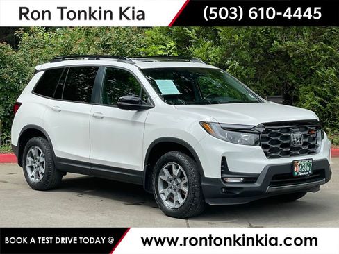 Used 2023 Honda Passport TrailSport image 1