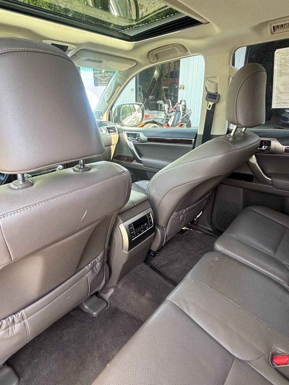 Used 2017 Lexus GX 460 Premium w/ Premium Package AWD/4WD image 11