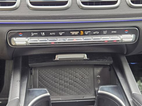 Certified 2025 Mercedes-Benz GLE 350 4MATIC image 11