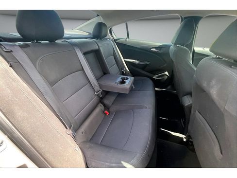 Used 2018 Chevrolet Cruze LT FWD image 28