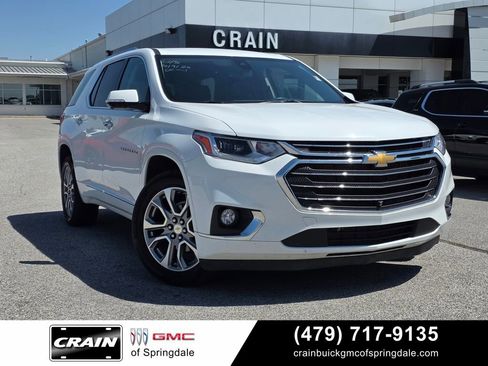 Used 2020 Chevrolet Traverse Premier AWD/4WD image 1