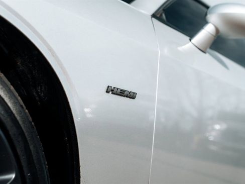 Used 2019 Dodge Challenger R/T w/ Plus Package image 12