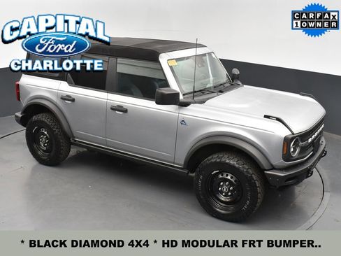 Used 2023 Ford Bronco Black Diamond image 28