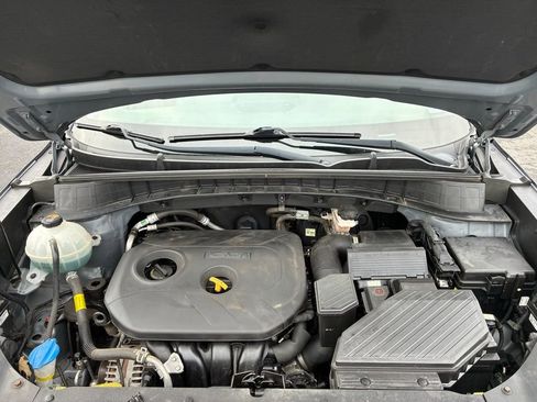 Used 2019 Hyundai Tucson SE w/ Cargo Package image 10