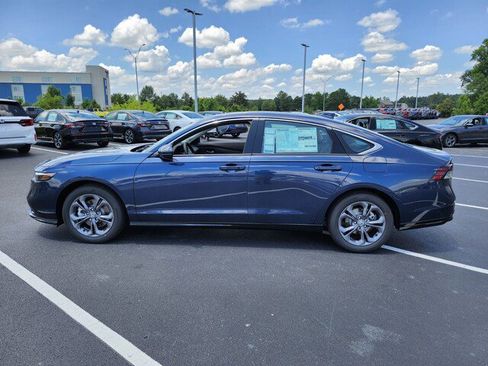 New 2025 Honda Accord EX-L image 4