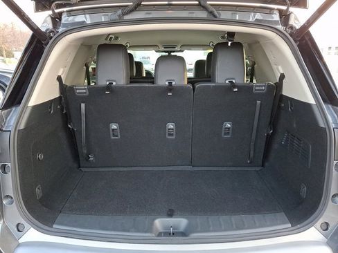 Used 2025 Nissan Pathfinder SL image 28