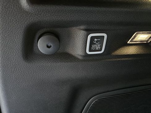 New 2026 Jeep Grand Cherokee L Limited RWD image 10