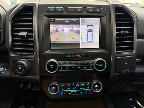 Used 2019 Ford Expedition Platinum AWD/4WD image 29