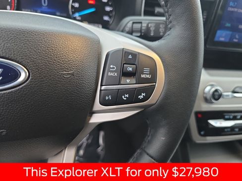 Used 2023 Ford Explorer XLT w/ Equipment Group 202A image 27