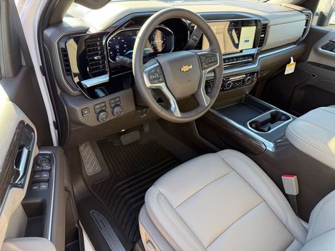 New 2026 Chevrolet Silverado 2500 LT w/ Z71 Chrome Sport Edition image 9