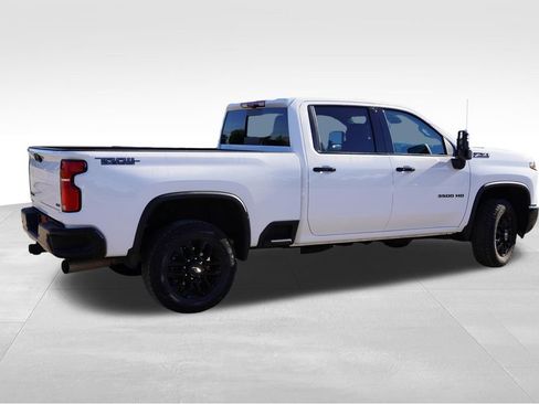 Certified 2026 Chevrolet Silverado 3500 LTZ w/ LTZ Plus Package AWD/4WD image 4