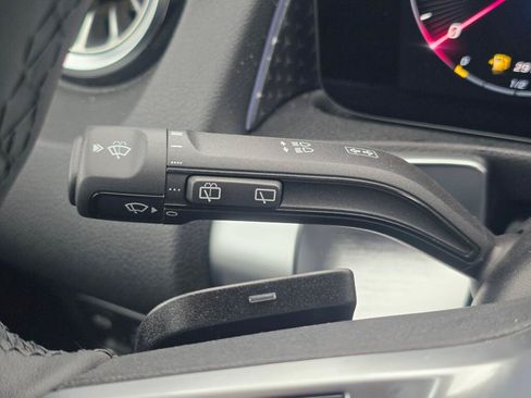 New 2026 Mercedes-Benz GLB 250 4MATIC image 40