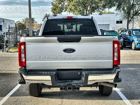 Used 2024 Ford F250 XL w/ XL Chrome Package image 5