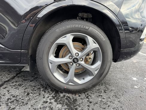 Certified 2023 Ford Escape ST-Line w/ Tech Pack #1 image 10