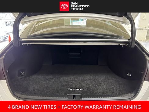 Used 2024 Lexus ES 350 w/ Accessory Package (Z1) FWD image 39
