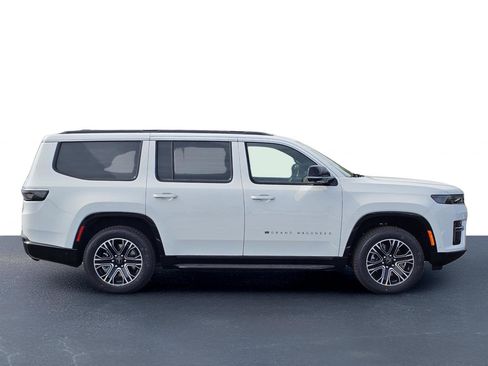 New 2026 Jeep Grand Wagoneer 2WD image 7