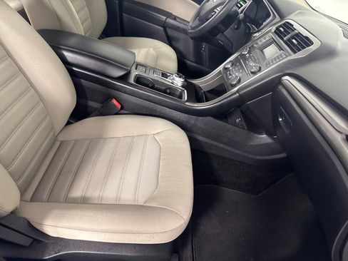 Used 2018 Ford Fusion S image 21