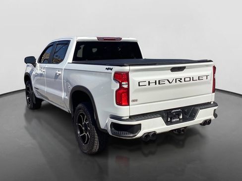 Used 2022 Chevrolet Silverado 1500 RST w/ LPO, Blackout Package AWD/4WD image 7