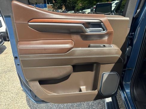 Used 2024 GMC Sierra 1500 Denali w/ Denali Reserve Package AWD/4WD image 48