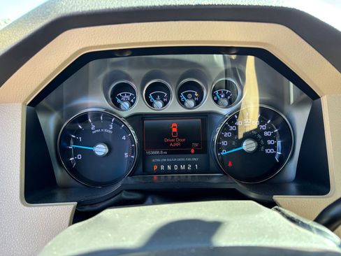 Used 2014 Ford F350 Lariat w/ FX4 Off-Road Package AWD/4WD image 13