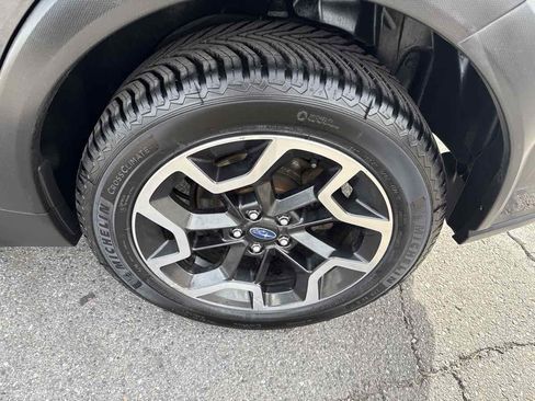 Used 2017 Subaru Crosstrek 2.0i Premium w/ Moonroof Package image 10