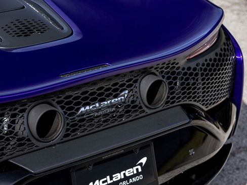 Used 2024 McLaren Artura TechLux image 37