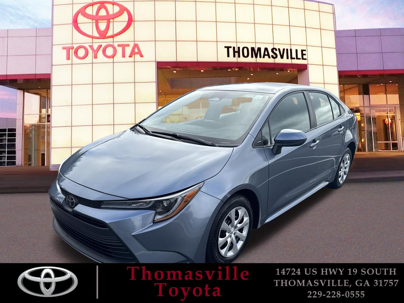 Used 2025 Toyota Corolla LE FWD image 1