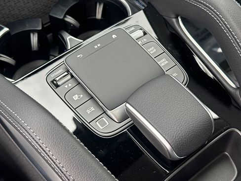 New 2026 Mercedes-Benz GLE 450 4MATIC image 33