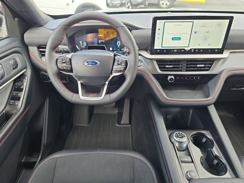 New 2026 Ford Explorer ST w/ Sun And Sound Package image 9