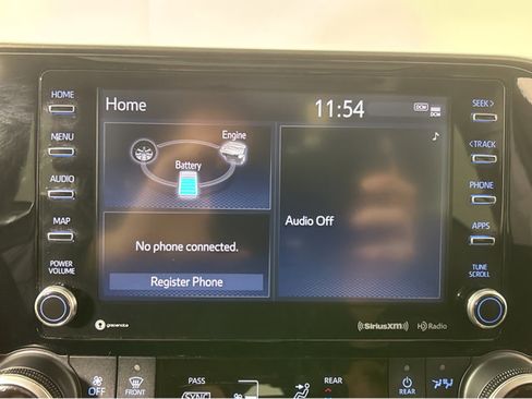 Used 2022 Toyota Highlander XLE image 6