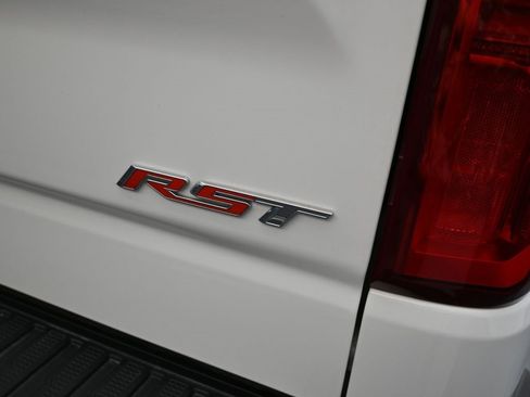 Certified 2024 Chevrolet Silverado 1500 RST image 31