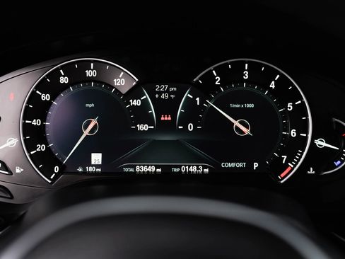 Used 2019 BMW 540i xDrive w/ M Sport Package image 16