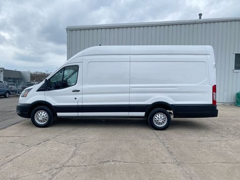 Used 2023 Ford Transit 250 148 High Roof Extended AWD image 5